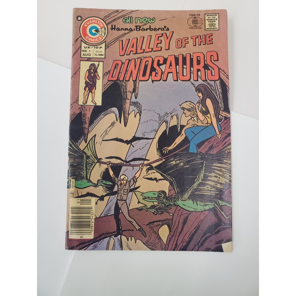 Charlton Comics Valley of the Dinosaurs No. 9 Aug 1976 Hanna-Barbera Bronze Age